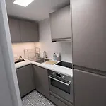 Mini A 4 Minutes Du Nocleg ze śniadaniem